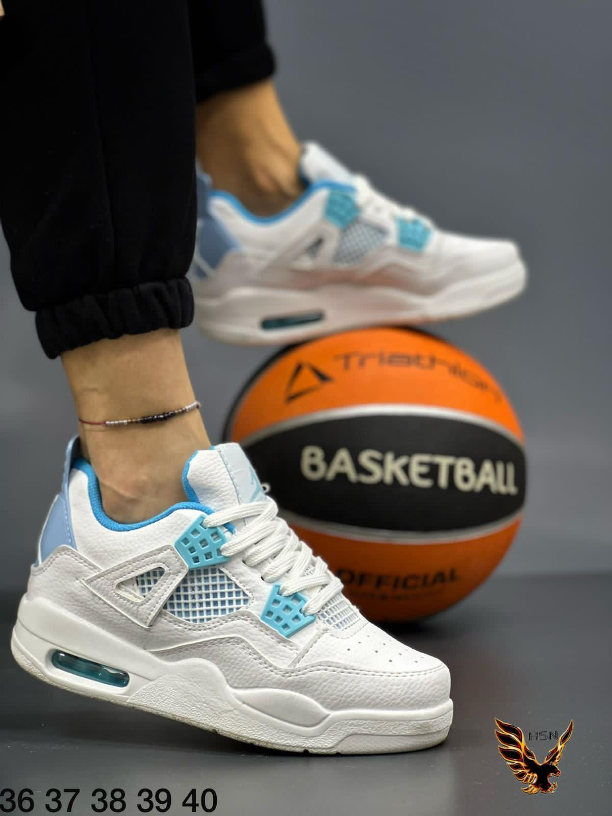 JORDAN 4 – Image 6
