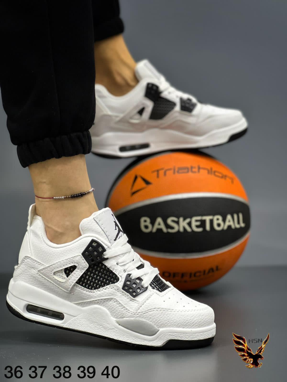 JORDAN 4 – Image 10